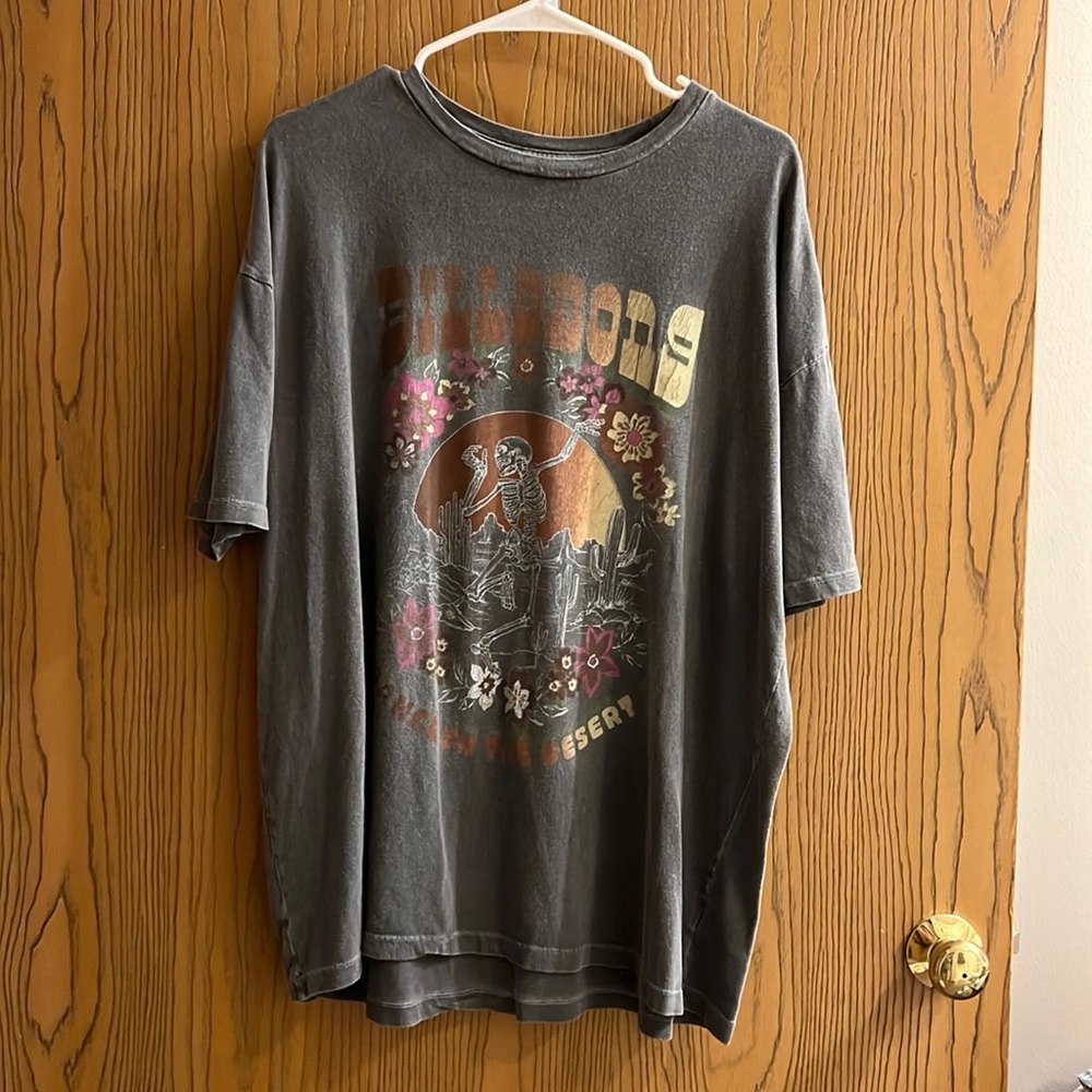 Billabong tshirt